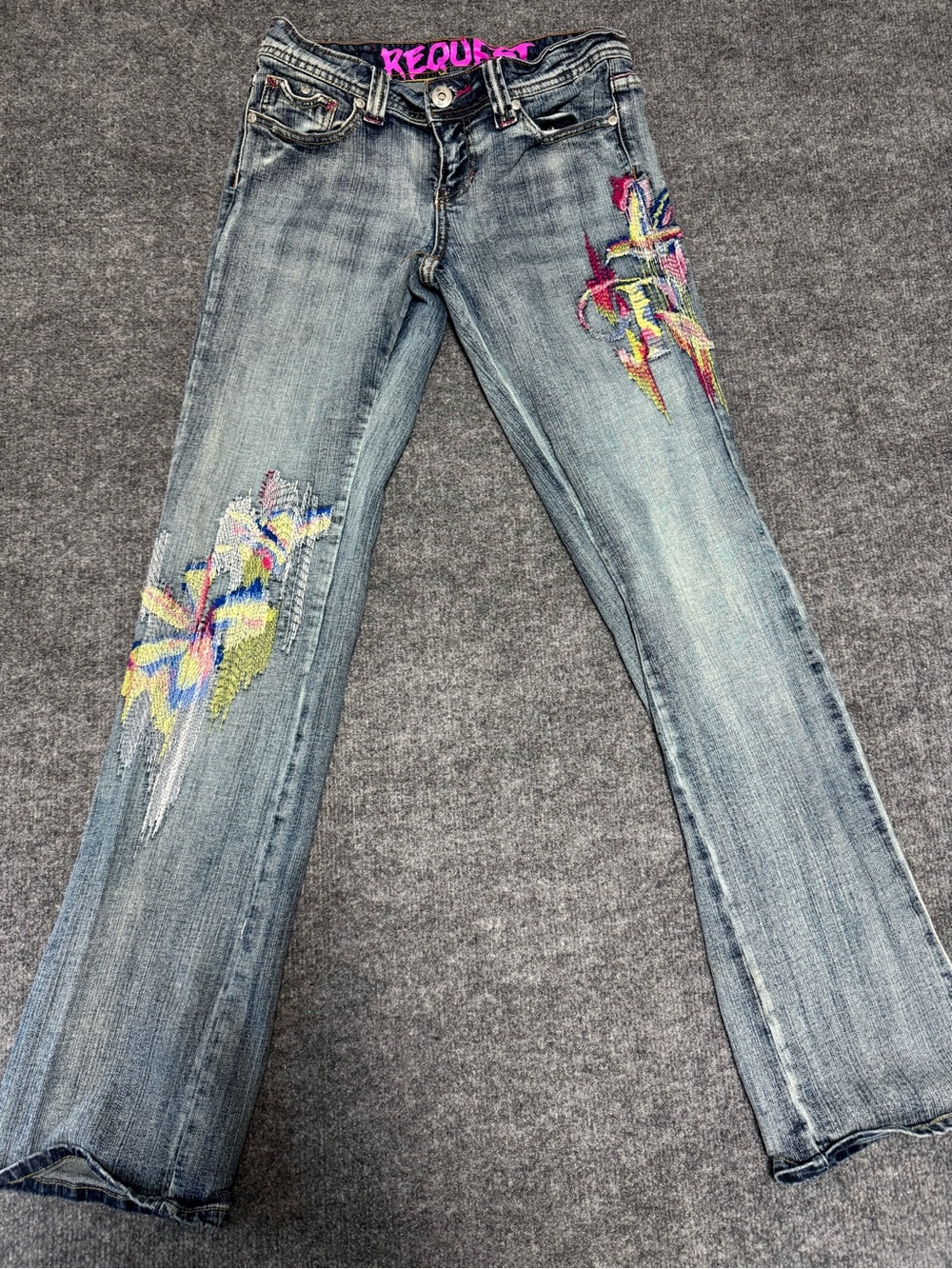 Request Embroidered Light Wash Women’s Jeans - Multicolor Detail